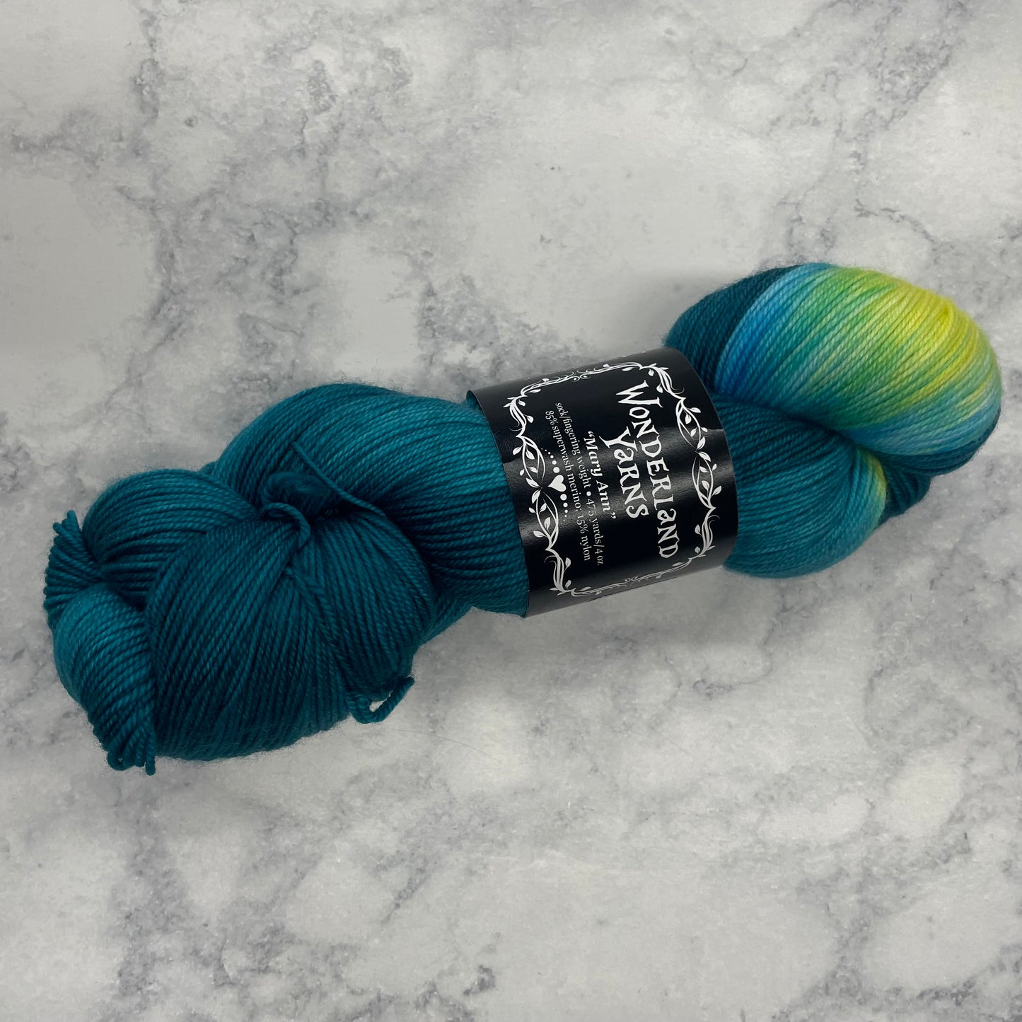Wonderland - Mary Ann Sock