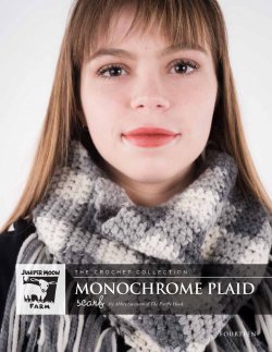 Monochrome Plaid Scarf